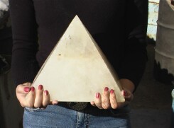 Pyramid made of Clear Quartz with Chlorite